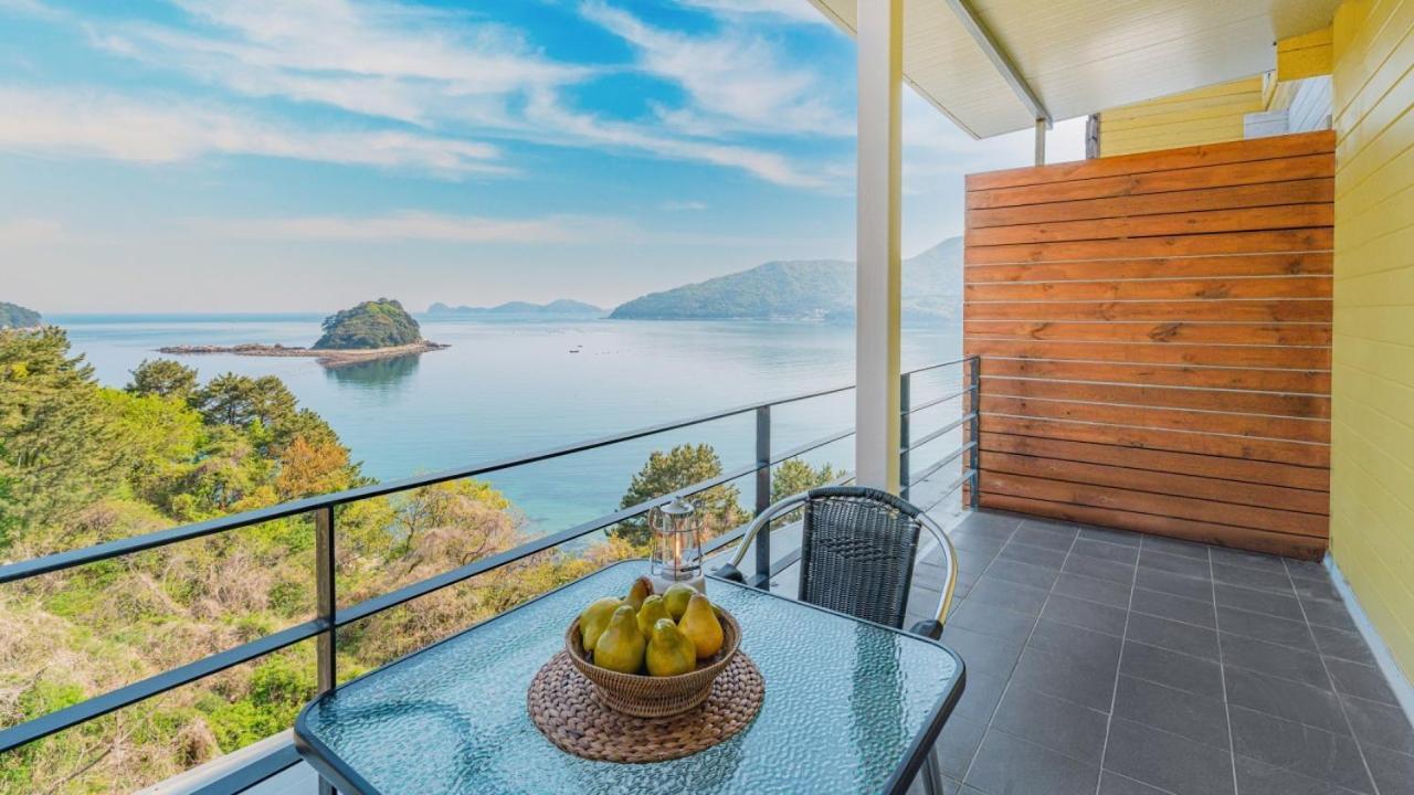 Arasol Pension Geoje Εξωτερικό φωτογραφία